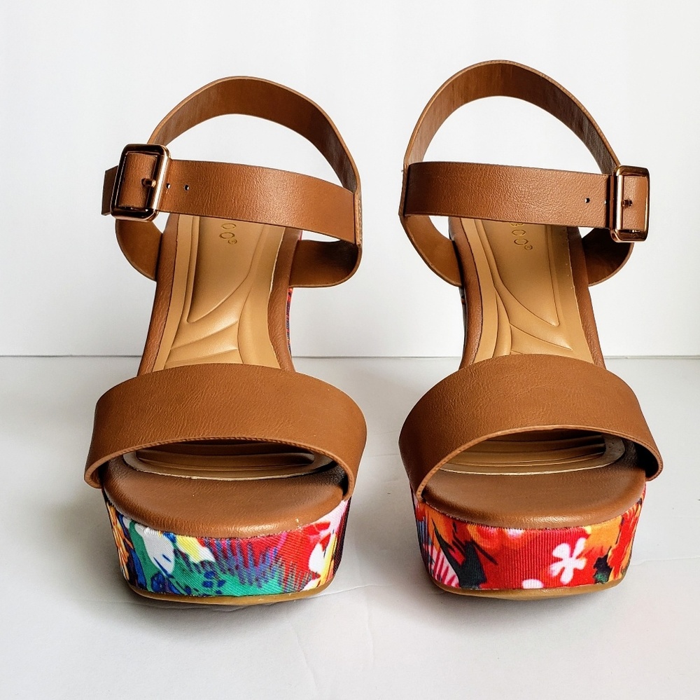 Bamboo Open Toe Vibrant Floral Wedge Heels - Picture 2 of 8
